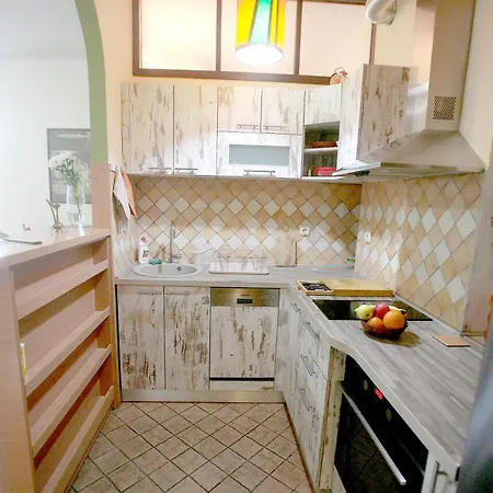 Apartamento Tash Belgrado