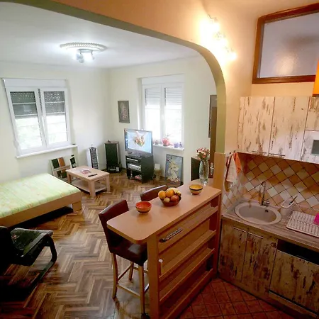 Tash Apartamento Belgrado